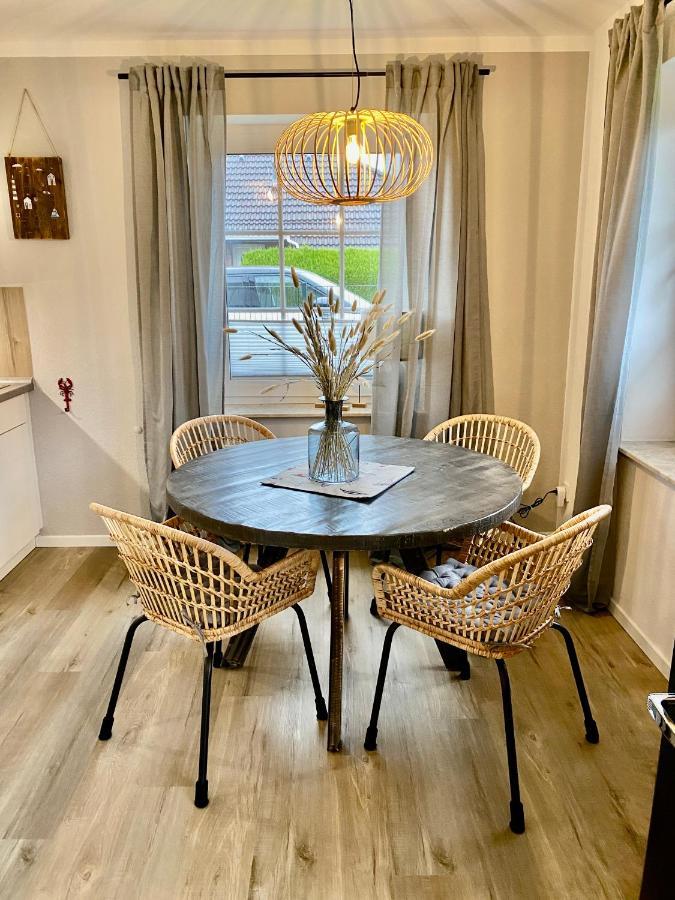 Fewo Friesenbude Nessmersiel, Garten, Wallbox, Bettwaesche Inclusive, Bagian luar foto